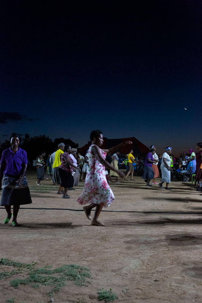 © GIYA MAKONDO-WILLS, They Came From The Water While The World Watched (2016-2019)