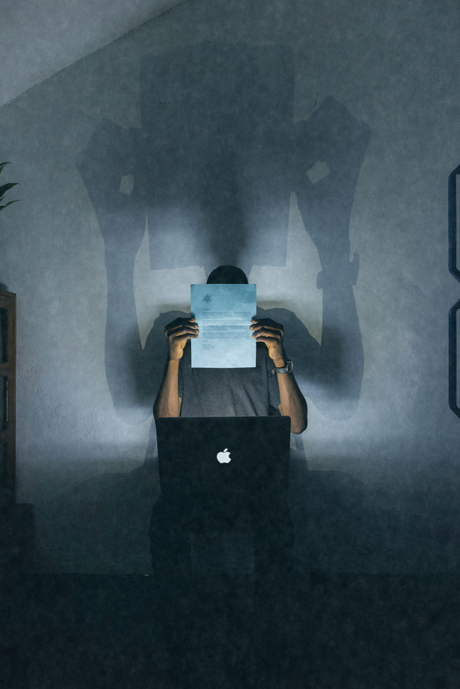© OBAYOMI ANTHONY, Blue Letter