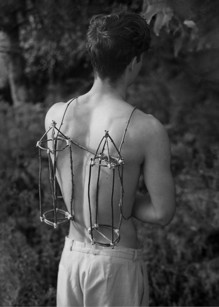 © Chloé Azzopardi, Non technological devices