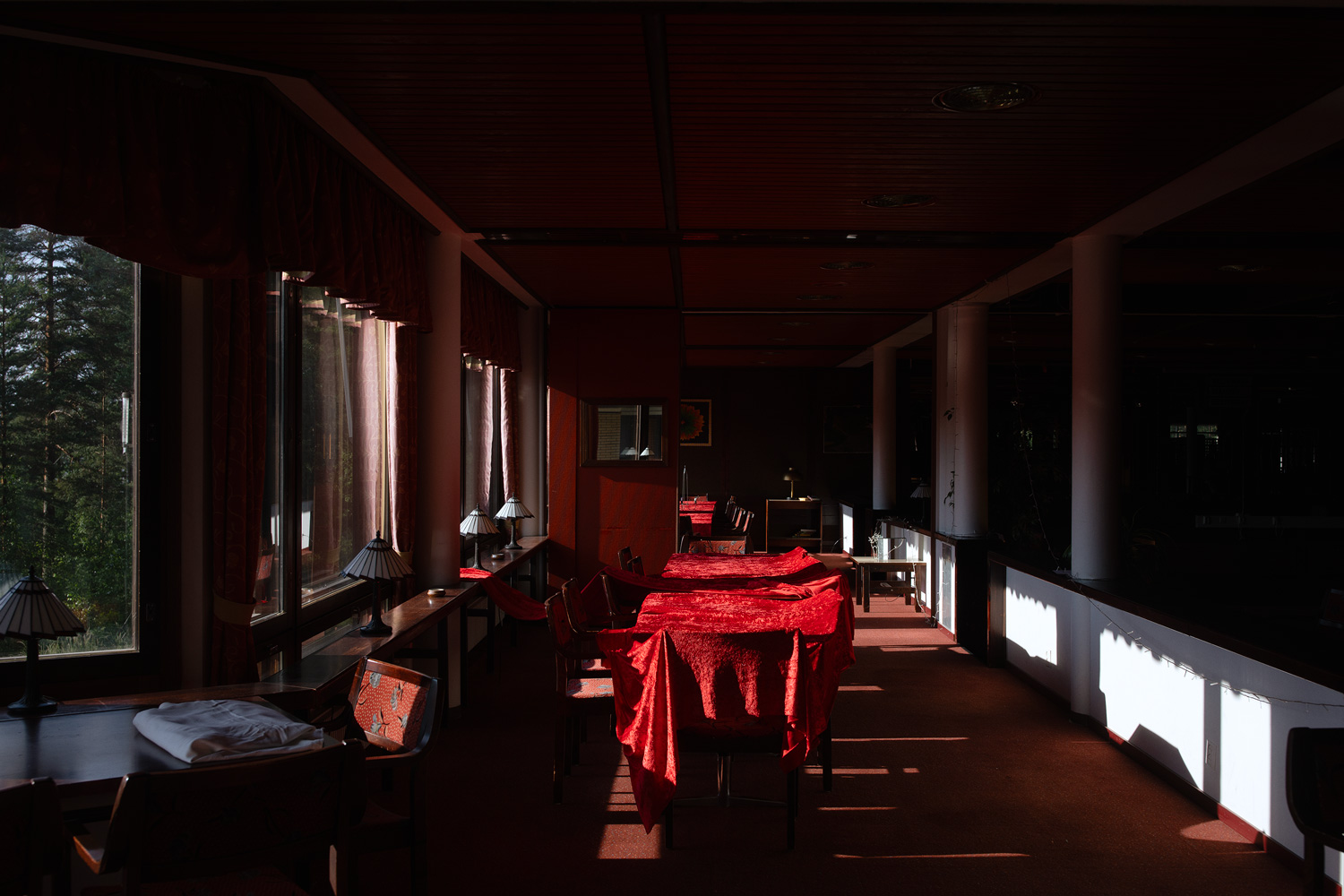 © HEIDI PIIROINEN, In Case of Loss / (then I would like to sing)